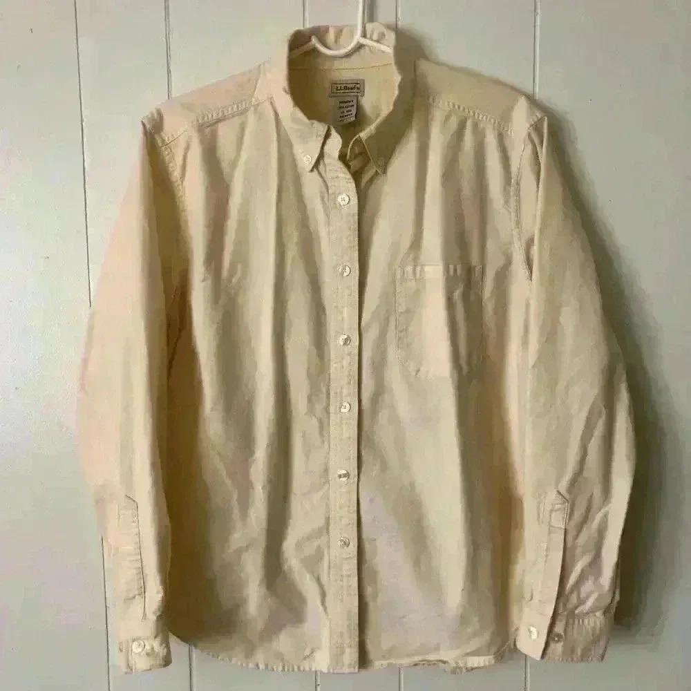 L.L.Bean Women’s Button Down Cotton Top Shirt Size LG